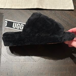 NWTs Ugg Fluff Yeah Slide